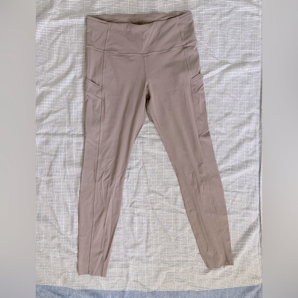 Lululemon high rise leggings pale purple size 10